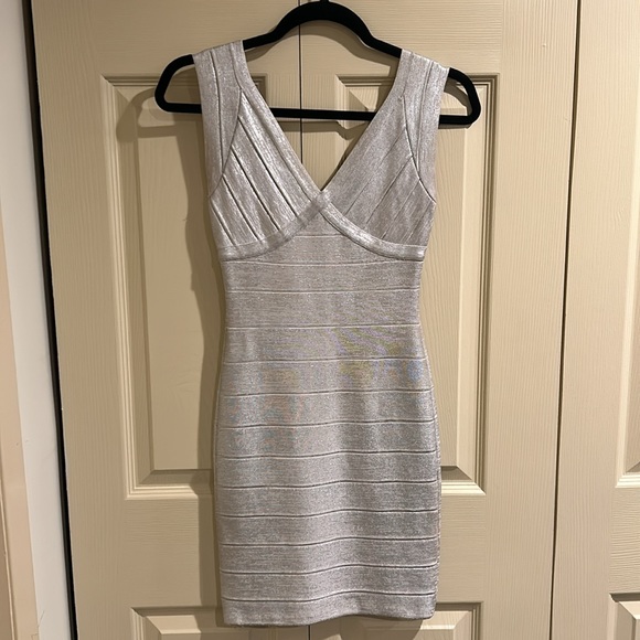 Herve Leger Dresses & Skirts - Herve Leger Metallic Silver Plunge Bandage Dress
